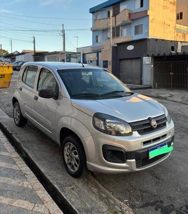 FIAT UNO 1.0 FIRE FLEX ATTRACTIVE MANUAL FIAT UNO 1.0 FIRE FLEX ATTRACTIVE MANUAL